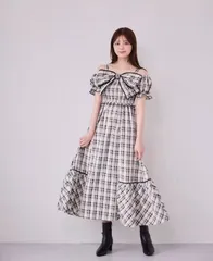 An MILLEビッグリボンオフショルOP ワンピース ビッグリボンオフショルOP｜evelyn（エブリン）公式通販サイト