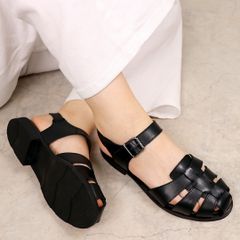 _Fot フォート square strap レザーサンダル - メルカリ