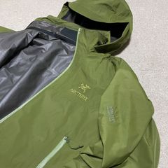 アークテリクス　ベータSLジャケット メンズM カーキ　マウンテンパーカー