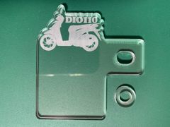 Dio110 ディオ110　自賠責プレート　シルエット