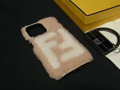 ■極美品■ FENDI フェンディ ズッカ ボア iPhone13Pro 対応 iPhoneケース アイフォンケース スマホケース ライトピンク系 FE4009 □極美品□ FENDI フェンディ ズッカ ボア iPhone13Pro 対応 iPhone