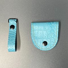 【新品未使用】ワニ革調　革のコインケースとストラップ【手作り】