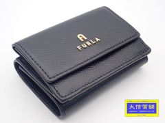 FURLA フルラ 折り財布 ミニ ウォレット WP00318-ARE000 ブラック カメリア 中古A 【送料無料】 A-8834【質屋出品】