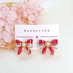 ✨ 新作 赤 透明 リボン 🎀【 イヤリング 、 ピアス 】 アレルギー対応