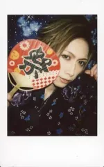 【中古】生写真(男性) DOG in The パラレスワールドオーケストラ/ミズキ/バストアップ・衣装黒・青・紫・浴衣・右手団扇/生チェキ