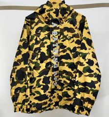 【東店77-1066-2505】【店舗併売】A BATHING APE スノーボードジャケット カモ柄 GORE-TEX XLサイズ