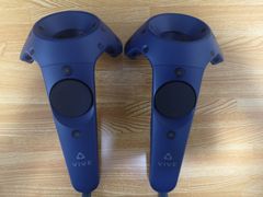 ほぼ新品　HTC VIVE PRO用　コントローラ 2.0　2個セット