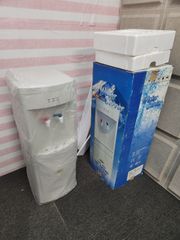 エア・ウォーター 冷温水器 ER-1301L 上部タンク式 - メルカリ