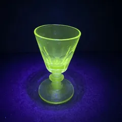 2025年最新】ウランガラス グラスの人気アイテム - メルカリ