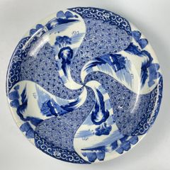 759 染付　微塵唐草　山水　古伊万里　伊万里焼　骨董　アンティーク　尺3寸　大皿