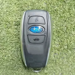 スバル レガシィ インプレッサ XV フォレスター レヴォーグ スマートキー純正キーレス２ボタンのサムネイル