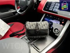 ディオールのショルダーバッグには、財布、鍵バッグ、小銭入れ、ハンドバッグ、バッグ、リュックサック、ショルダーバッグ、ブリーフケースの男女同型カップルが含まれている