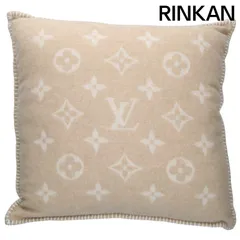 【安価！新品2個セット！】LOUIS VUITTON クッション クリーム色 安価！新品2個セット！】LOUIS VUITTON クッション クリーム色