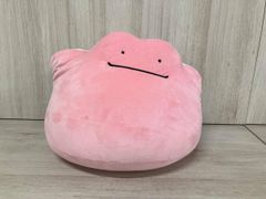 ポケモンセンター限定 メタモン 等身大 もっちりぬいぐるみ - メルカリ