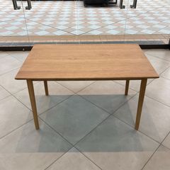 【 GARAGE / ガラージ 】 天然木 オーク ダイニングテーブル ミーティングテーブル サンプル品 組立品  木目 幅120×奥行75×高さ68cm （ テーブル リビングテーブル ソファーテーブル ソファテーブル 机 デスク 長方形  木製 作業机 ）