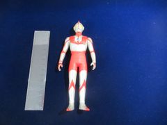 せ*ゃ様 マルサン ウルトラマン ソフビ - メルカリ