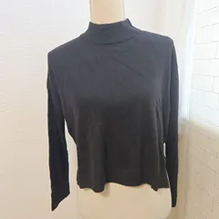 新品タグ付き✨H&M エイチアンドエム ハイネックショート丈ニット セーター 薄手 トップス 長袖 黒 S レディース リサイクルニット 肌触り◎