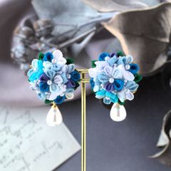 ❁つまみ細工大人かわいい爽やかブルーピアス❁和装浴衣着物アイテム・ハンドメイドアクセサリー