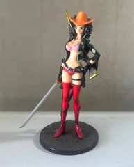 【箱無し】【送料無料】 ONE PIECE ニコ・ロビン フィギュア