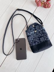 花柄岡山デニム　倉敷帆布　　バイカラー　スマホポシェット　スマホショルダー