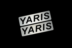EE-529-2 YARIS 銀黒 アクリル2層 ステッカー トヨタ ヤリス カスタム 前期 後期 モデリスタ 2枚1セット