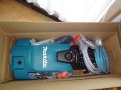 新品・未使用品　マキタ(Makita) 高圧洗浄機 高機能タイプ 100V 50/60Hz MHW0820 ブルー