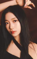 【中古】コレクションカード(女性) 03：LE SSERAFIM/KAZUHA(カズハ)/「2023 LE SSERAFIM TOUR ‘FLAME RISES’ IN SEOUL」ミニフォトカード