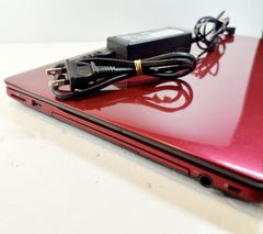 【HY】【中古】【美品】Fujitsu 富士通 FMVA42B1R/Win11Home/CeleronR 3865U 1.80GHz/4GB/SSD256GB/15.6W(WXGA1366x768)[送料無料(一部地域を除く)]HY001