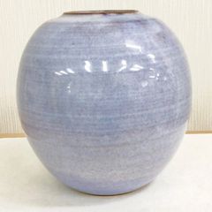 青と白のグラデーション陶器花瓶 798 - メルカリ