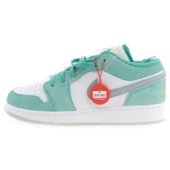 夏休みセール 最終値下 Nikeエアジョーダン1 ロー SE ニューエメラルド 夏休みセール 最終値下 Nikeエアジョーダン1 ロー SE ニュー