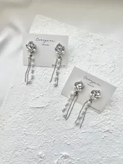 ピアス　イヤリング　揺れる　パール　チェーン　ジルコニア　クリスタル　ビジュー　結婚式　入学式　成人式　卒業式　ウエディング　ブライダル　花嫁　金アレ対応　個性　韓国