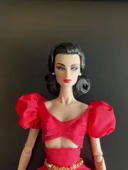 IT社】〜✦FashionRoyaltyドール✨〜