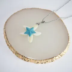 フラワーシェルネックレス【ターコイズブルー】