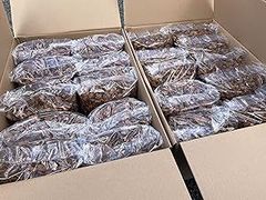 箱いっぱい 鹿骨ロースト約一頭分【無添加、大型犬、多頭飼い】お買得·͜· ︎︎ 箱いっぱい 鹿骨ロースト約一頭分【無添加、大型犬、多頭飼い】お買得