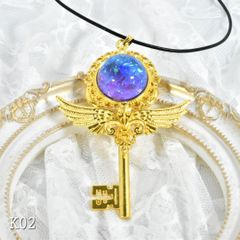 魔法の鍵ネックレス　レジン　ファンタジー　K02