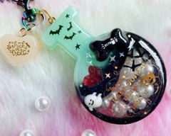 レジン♡シャカシャカ♡キーホルダー♡ハロウィンフラスコ♡
