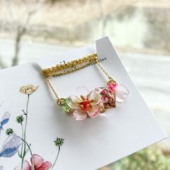桜と花鉱石のネックレス