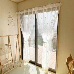 小花柄刺繍レースカーテン　おしゃれカーテン　あなたのお部屋を素敵なものに〜