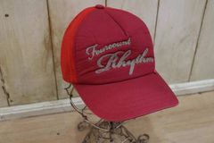 ☆glamb/グラム メッシュキャップ チェーンステッチ ロゴ トラッカー レッド カーブキャップ ストリート カジュアル 古着 used☆
