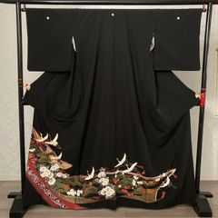 黒留袖　化繊　中古品　巾広　HAA2075　8K194