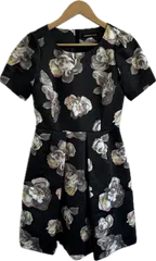 Z1523 【美品】STRAWBERRY-FIELDSストロベリーフィールズ　膝丈ワンピース　ブラック薔薇柄　レディース