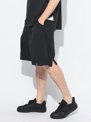 Y-3 (ワイスリー) ストレッチ ワンポイント ショートパンツ LITE WOVNのサムネイル