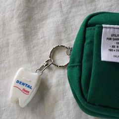 Item thumbnail for item 77037752-48aa-4d48-862e-0b2aeaa94037