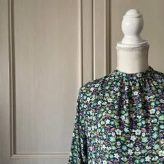 @ SHIPS シップス 花柄 ワンピース ロング マキシ ティアード 長袖 お呼ばれ　デート　オフィスカジュアル　食事会