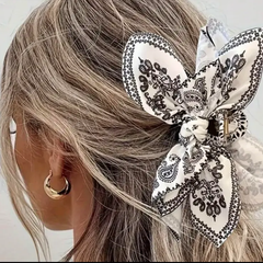 【新品・おしゃれデザイン】ペイズリー柄 ヘアクリップ ヘアアクセサリー