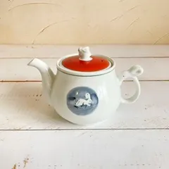 手作り新品 うさぎと牡丹柄 陶器製急須 手作り新品 うさぎと牡丹柄 陶器製急須