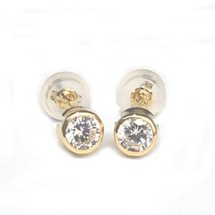 モナトリエ K10 YG 一粒ダイヤピアス DALE - メルカリ