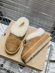 2023年最新】ugg タスマンの人気アイテム - メルカリ