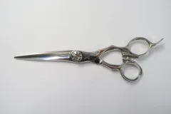 【新品同様】トギノン シザー キングスプレッド TOGINON  7.0 KING SPREAD inch：6.4／7.0 よりやわらかく滑らかな切れ味でご