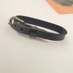 z08：B品　本革ブレスレット 黒 茶  編み 1連 3連 おしゃれ カッコいい メンズ レディース ユニセックス